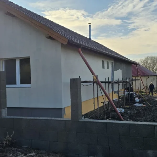 Homlokzati hőszigetelés (Dryvit) kivitelezése – 22. fotó