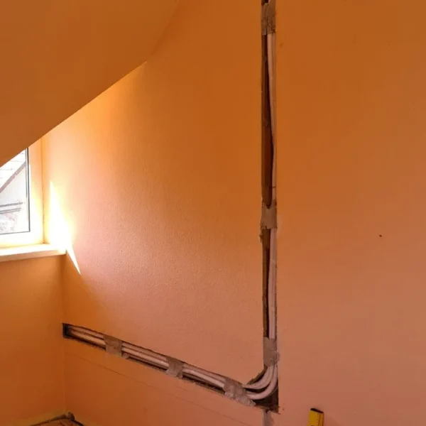 Belső felújítás, burkolás és gépészet – 103. fotó